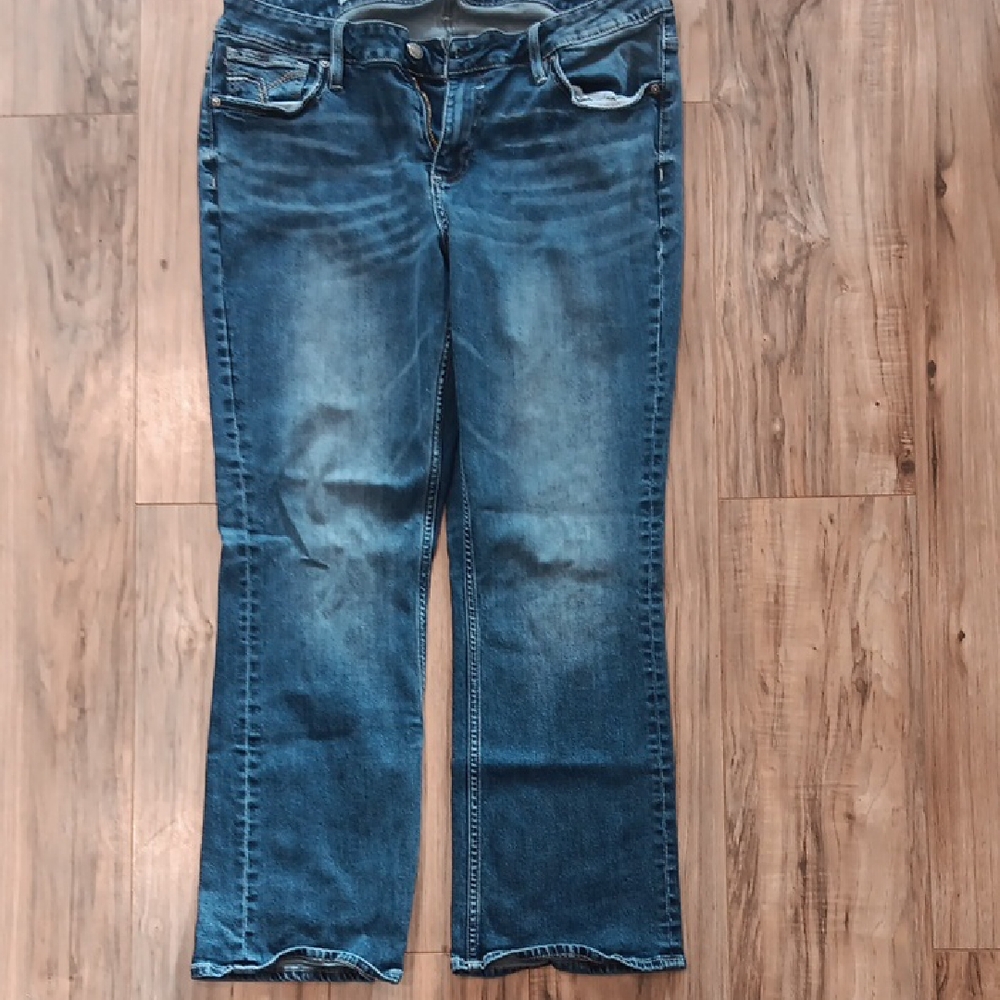 Classic Blue Women's Jeans
